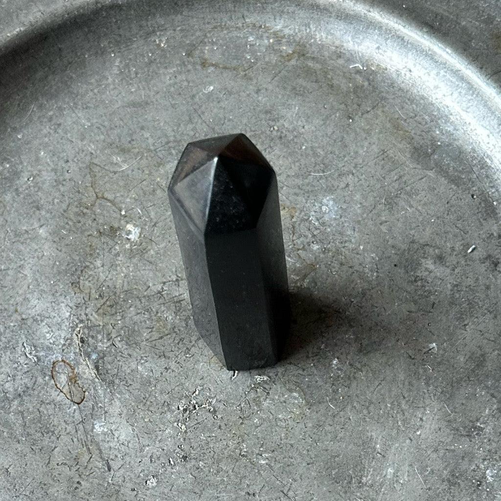 13D Basalt Obelisk (10 cm)